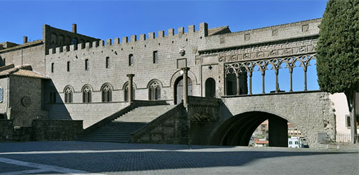Palazzo Papale