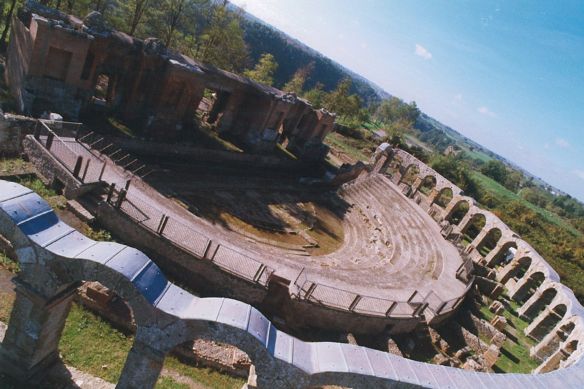 Stagione teatrale di Ferento